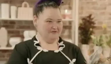 Eimija Slatone kāzās par līgavas māsu neizvēlas Tamiju, norādot uz māsu attiecību plaisu