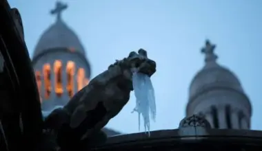 Eiropu pārņēmis aukstuma vilnis: satiksme paralizēta, tūkstošiem lidojumu atcelti