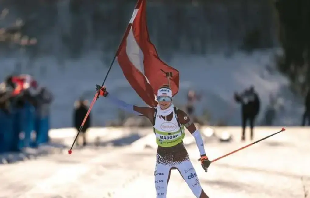 Estere Volfa izcīna zelta godalgu Eiropas junioru čempionātā biatlonā ar kopēju startu