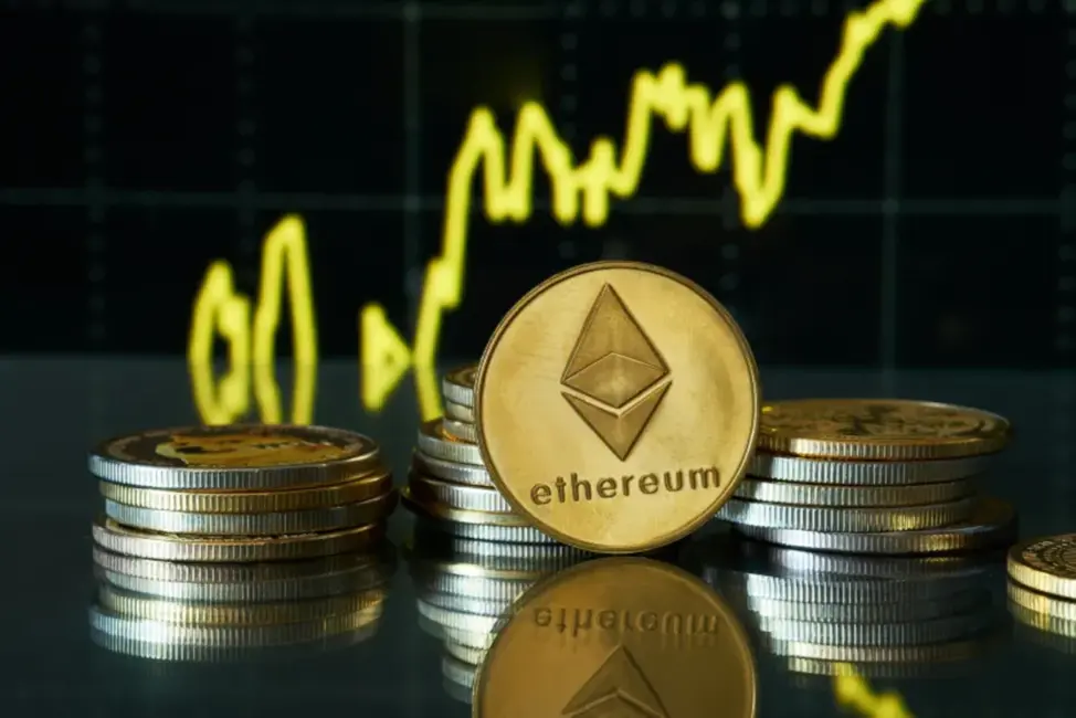 Ethereum uzstāda jaunus rekordus: pieaug transakciju apjoms un stīkinga pieprasījums
