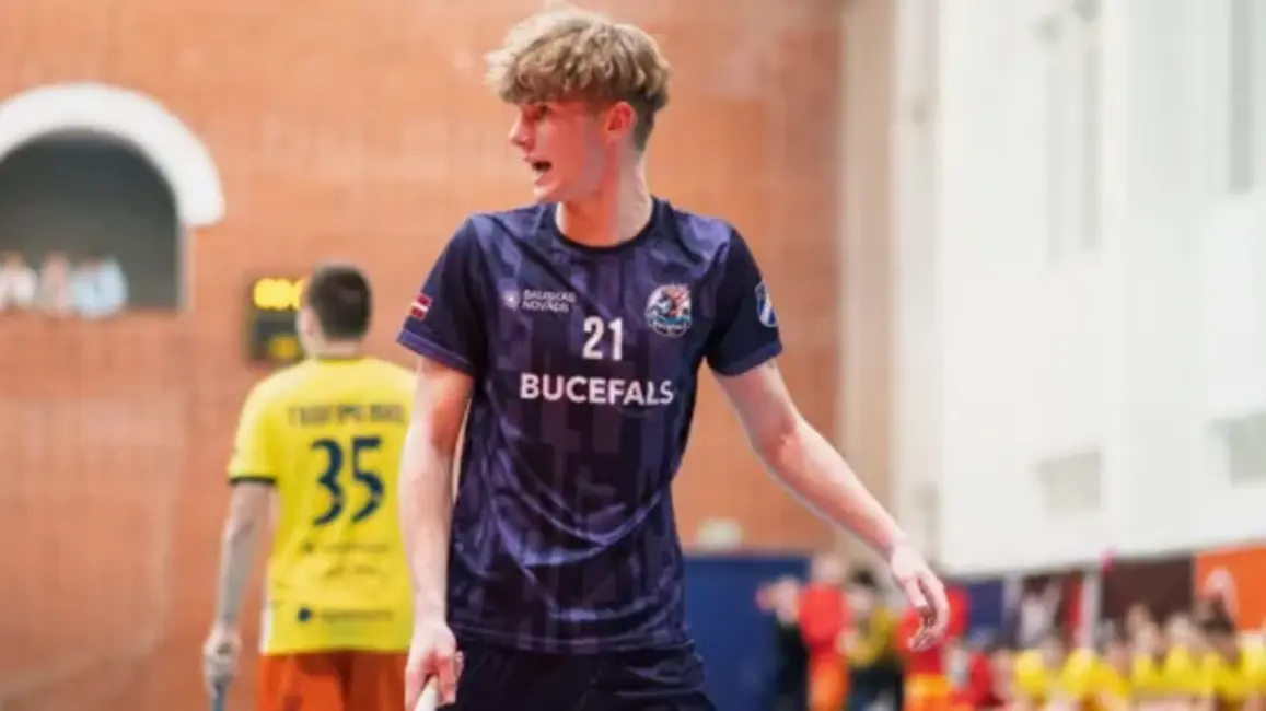 Florbola virslīgā: "Bauskas" līderi Akmentiņš un Dulbe pārcēlas uz "Valmieru"