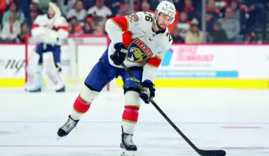 Floridas "Panthers" pagarinājis līgumu ar latviešu aizsargu Uvi Jāni Balinski uz diviem gadiem