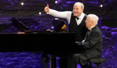 Foto: Raimonds Pauls un Andris Keišs Jauno gadu sagaida ar jautru koncertuzvedumu "Pauls un Keišs. Vīrieši labākos gados. Ar smaidu par sevi un citiem"