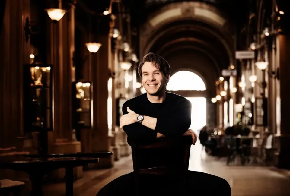 Franču tenors Benžamēns Bernheims sniegs solo koncertu Rīgā 22. janvārī
