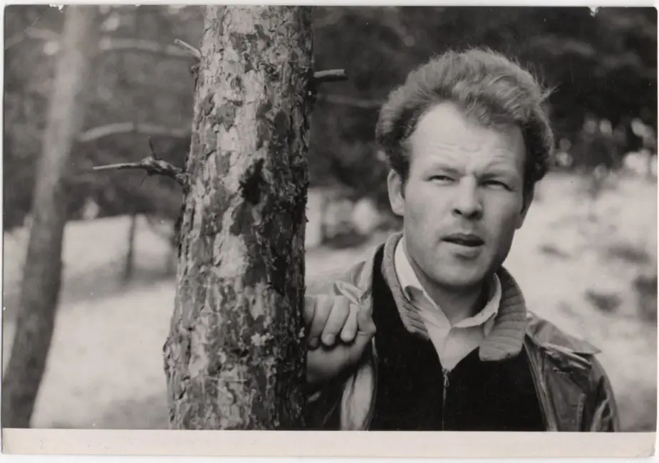 Grāmatā «Cits kino» atklājas kinomākslinieka Gunāra Baloža dzīve un Latvijas kino vēsture