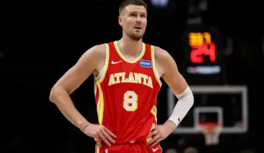 „Hawks“ uzvar Ņujorkā, Porziņģis gūst četrus punktus; „Knicks“ pārtrauc zaudējumu sēriju