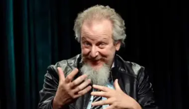 Holivudas zvaigzne Daniels Sterns saņēmis sodu par iespējamu prostitūtas pirkšanu