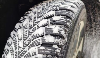 Savu lietoto elektroauto apāvu ar “Sailun” ziemas riepām un tad uzsniga sniegs…