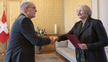 Vēstniece Ingrīda Levrence iesniedz akreditācijas vēstuli Šveices Konfederācijas prezidentam