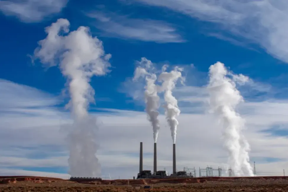 Ķīna un Indija samazina ogļu izmantošanu, ASV pieaugums uz enerģijas cenu kāpuma