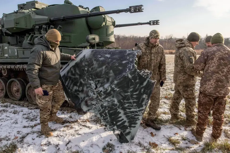 Krievija uzbrukusi Ukrainai ar 116 droniem; notriekti 86