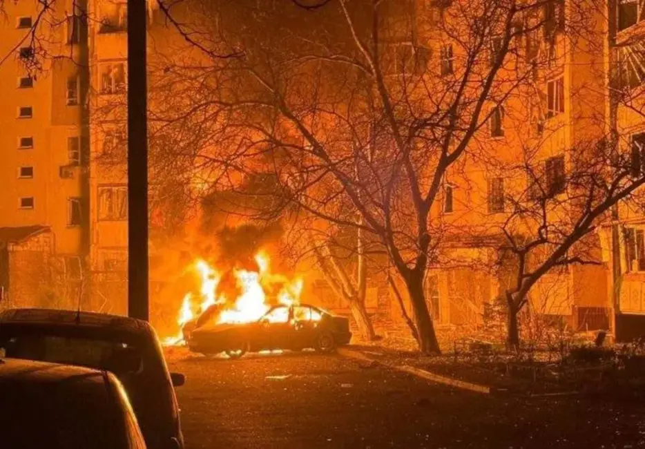 Krievijas armija pirms Jaunā gada apšaudījusi Odesu, trāpot dzīvojamajām ēkām