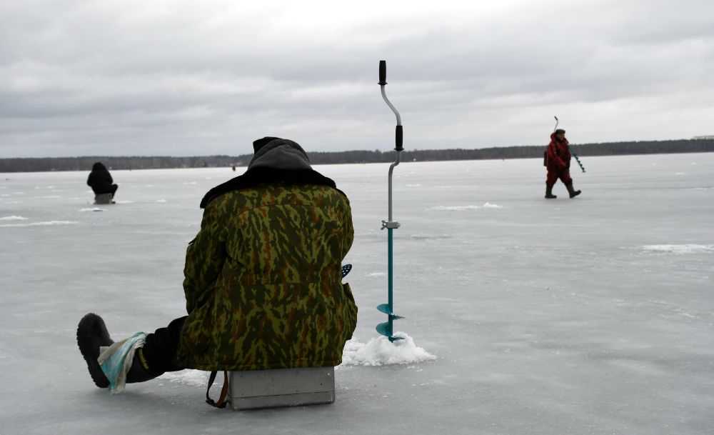 Krievijas kuģis uz gaisa spilvena aizturējis piecus Latvijas “bļitkotājus”; kas notiks ar šiem pilsoņiem