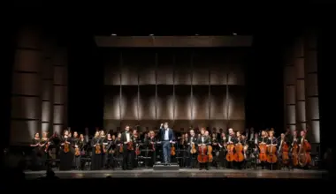 Latviešu simfoniskās mūzikas lielkoncerts 2026: Vienkopus visi Latvijas profesionālie simfoniskie orķestri