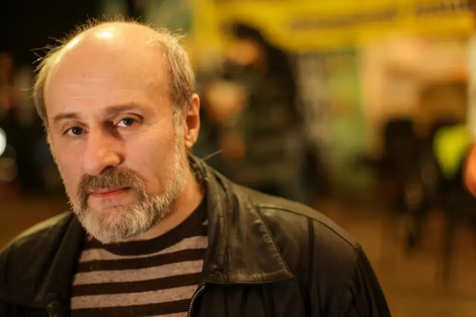 Latvija atvadās no leģendārā komponista Borisa Rezņika