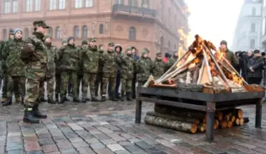 Latvija atzīmē Barikāžu 35. gadadienu: pasākumu programma Rīgā un reģionos