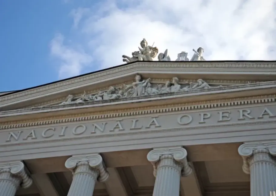 Latvijas Nacionālajai operai un baletam vēsturisks ziedojums – 1,3 miljoni dolāru no profesores Rožlapas mantojuma