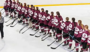 Latvijas U18 hokejistes pasaules čempionātu iesāk ar zaudējumu pret Dienvidkoreju