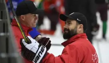 Latvijas U20 hokeja izlase pret Zviedriju PČ ceturtdaļfinālā: "Tā ir viena spēle un abām komandām iespējas ir vienādas"