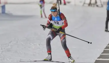 Latvijas biatlona kvartets Nove Mesto ieņem 15. vietu jauktajā stafetē, līderi apsteidz par apli