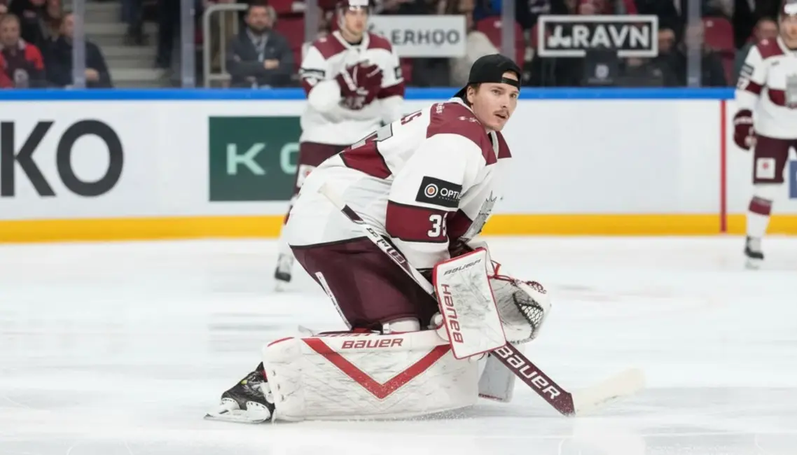 Latvijas hokeja vārtsargs Ēriks Vītols pievienojas Polijas čempionei "Tychy"