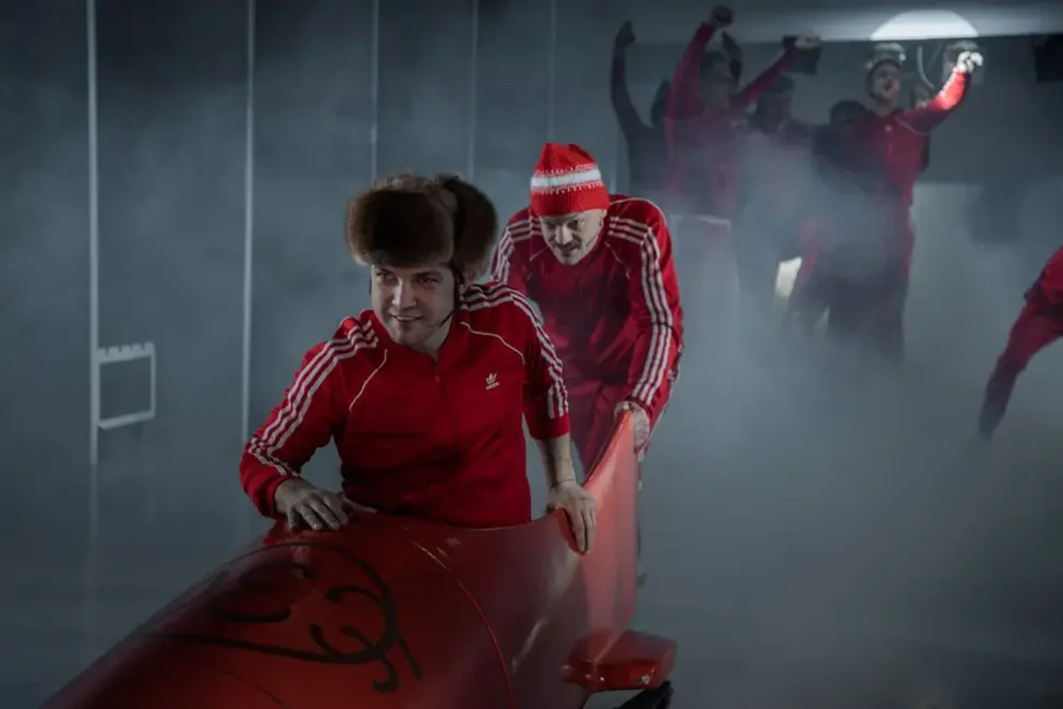 Latvijas kultūras nešana uz Itālijas Kultūras olimpiādi: bobs, ledus skulptūras un teātris