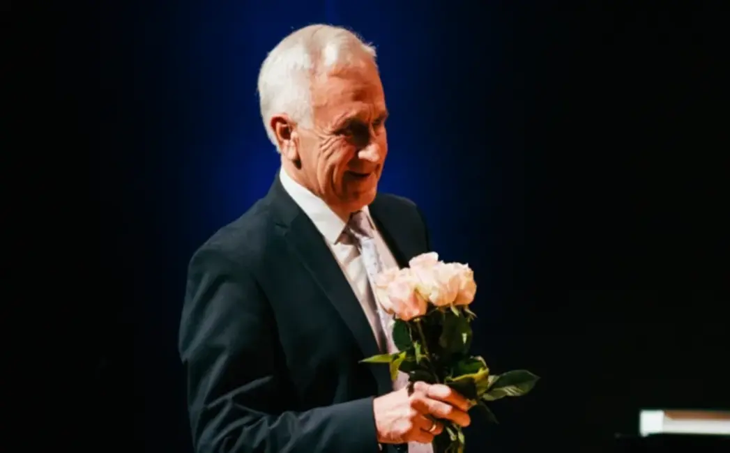 Leģendārais diriģents Jānis Erenštreits saņem mūža ieguldījuma balvu kormūzikā