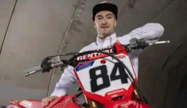 MXGP pasaulē satricinājums: Tims Gajsers pievienojas "Yamaha", Džefrijs Herlingss pāriet uz "Honda"