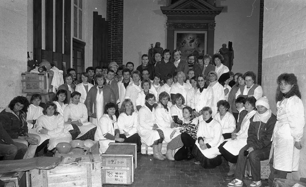 Mediķu pašaizliedzība Barikāžu laikā: Asinis un dzīvības glābšana krīzes priekšvakarā