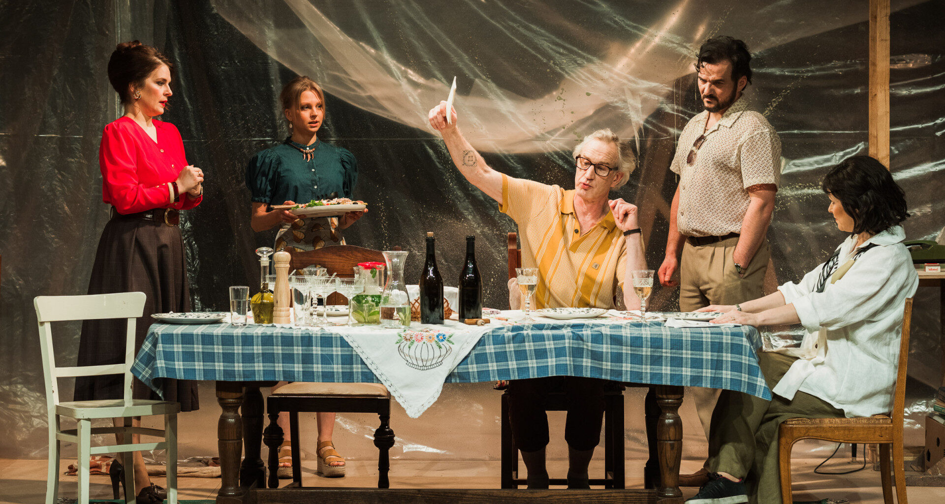 Dailes teātris | Jaunajā zālē iestudējuma “MILZIS” pirmizrāde