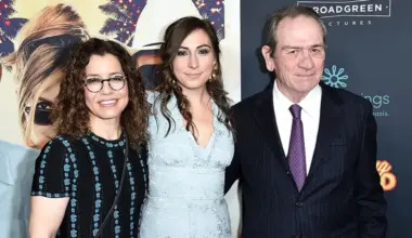 Atrasta miruši aktiera Tomija Lī Džonsa meita Viktorija Kafkas Džonsa Sanfrancisko viesnīcā