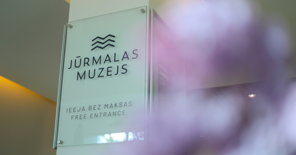 Muzejā apskatāma Talsu mākslinieku darbu izstāde