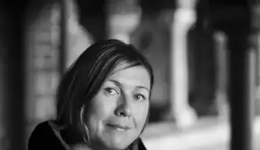 Mūžībā aizgājusi rakstniece Nora Ikstena