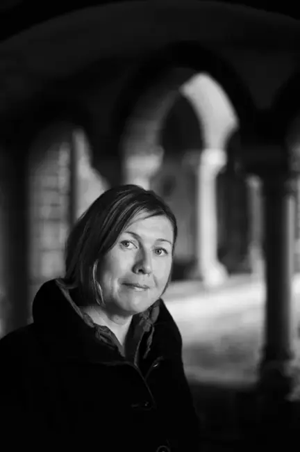 Mūžībā aizgājusi rakstniece Nora Ikstena