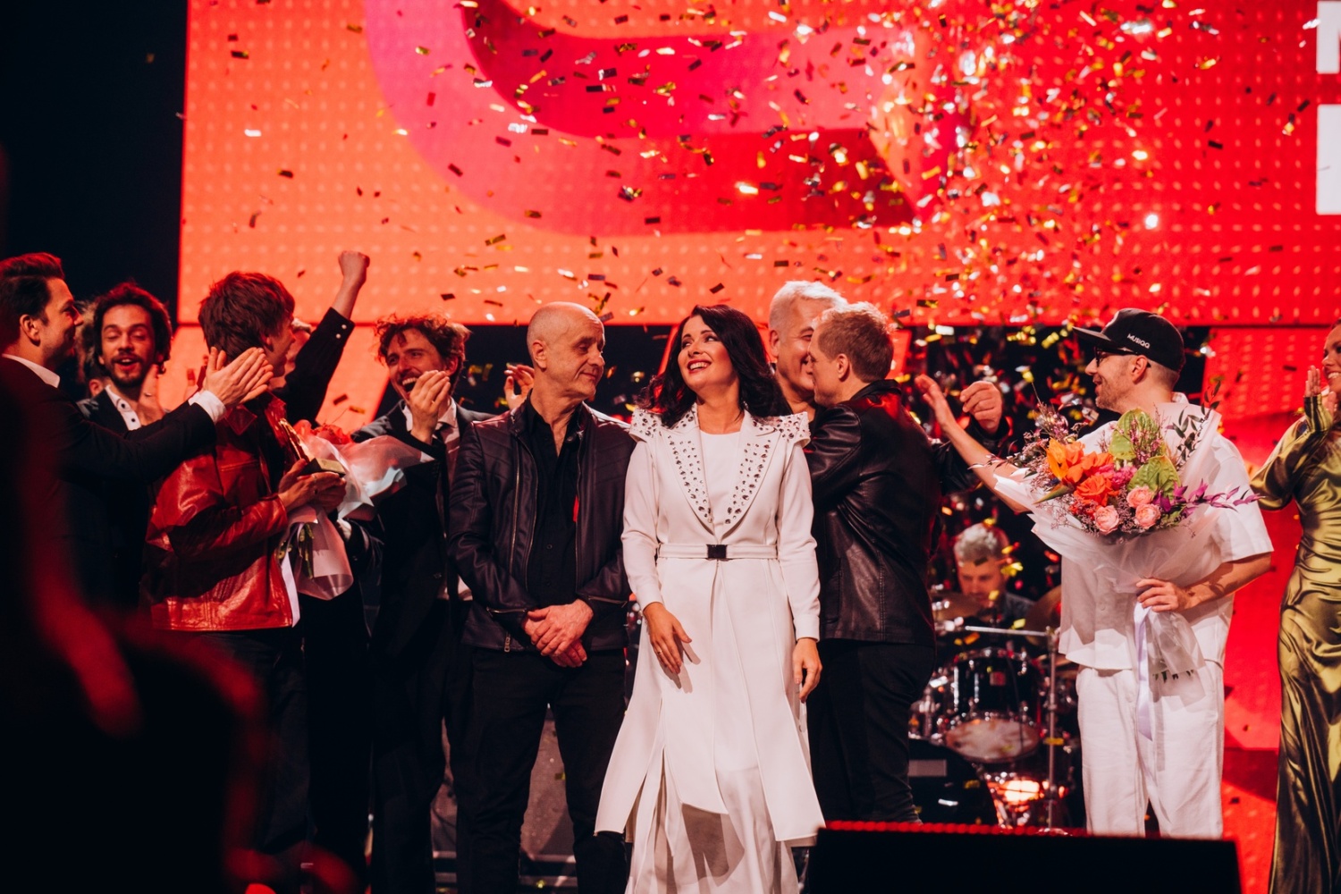 VIDEO: Norisinās “Muzikālās bankas 2025” balsojums par gada vērtīgāko dziesmu; fināla balsojumā ar savu dziesmu iekļuvusi arī baušķeniece Luīze Burmistrova