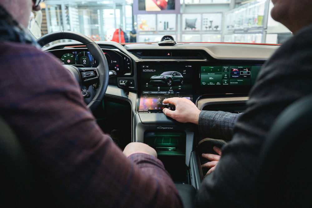 In Riga for the first time is displayed Porsche Cayenne Turbo Electric