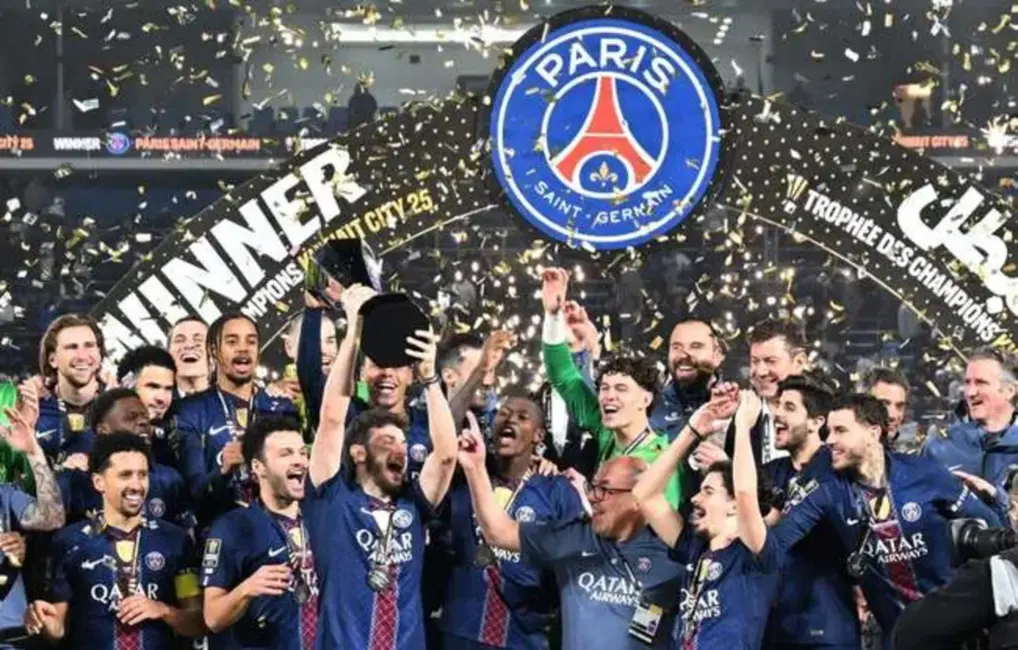 PSG pēcspēles sitienu sērijā izcīna Francijas Superkausa titulu Kuveitā