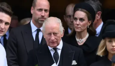 Princis Harijs atklāj: Karalis Čārlzs nevarēja izturēt Viljama un Keitas popularitāti