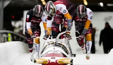 Renārs Grantiņš triumfē U-23 Pasaules čempionātā četriniekos, arī Amēlija Kotāne izcīna medaļu