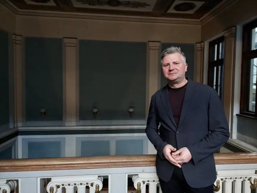 Režisors Dāvis Sīmanis par jauno filmu «Frankenšteins 2.0»: «Nepaprātīgs, traks ceļojums» uz nemirstības meklējumiem