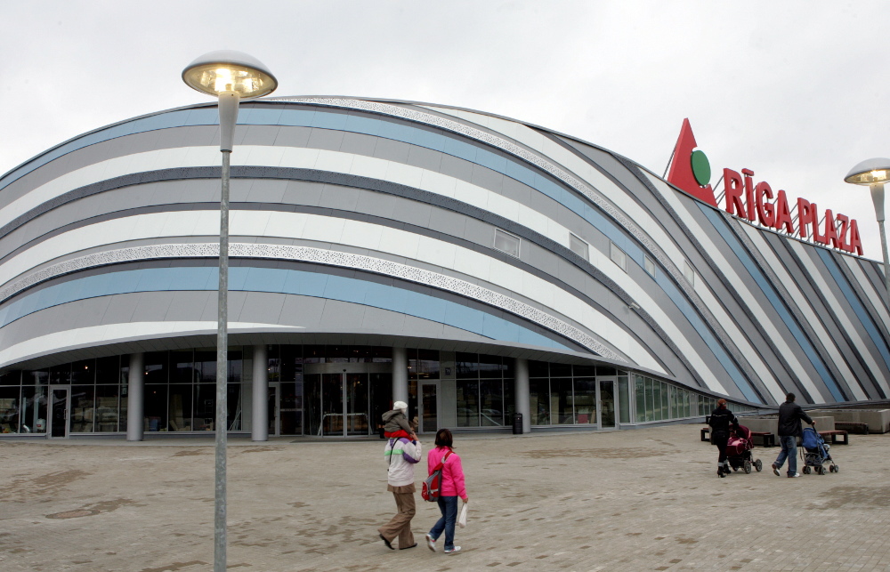 Brokastīs jāēd zirņus un ikrus, jo lielākā daļa lielveikalu šodien ir slēgti