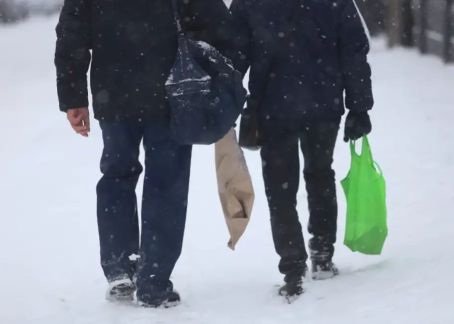 Rīgā aukstajos laika apstākļos bezpajumtniekiem un krīzes situācijā nonākušajiem pieejams papildu atbalsts