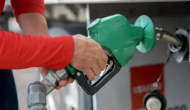 Rīgā degvielas cenas stabilas, kamēr Tallinā un Viļņā tās pieaugušas