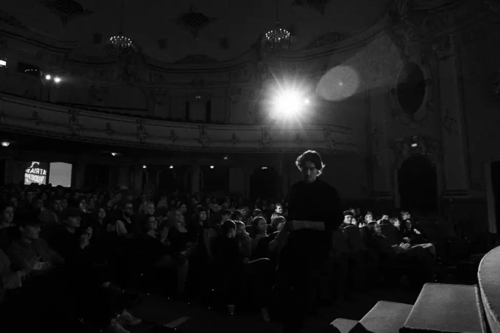 Rīgā pirmo reizi notiks starptautisks studentu īsfilmu festivāls «Viegli būt jaunam?»