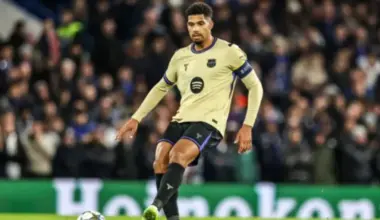 Ronalds Araūho atgriezies "Barcelona" treniņos pēc gandrīz mēnesi ilgas prombūtnes