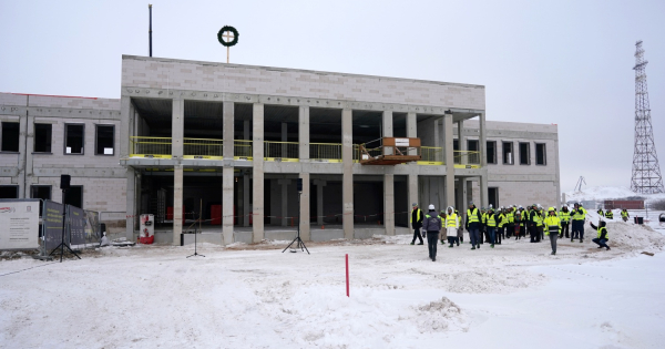 Kundziņsalas robežšķērsošanas vietā spāru svētki