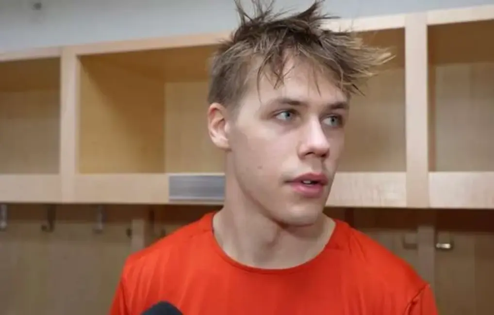 Sandis Vilmanis: "Prieks, ka Uvis Balinskis ir līdzās un palīdz man iejusties NHL"