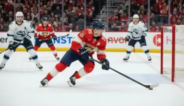 Sandis Vilmanis gūst savus pirmos vārtus NHL