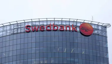 Swedbank peļņa Latvijā pērn samazinājusies par 33,9%, sasniedzot 152 miljonus eiro
