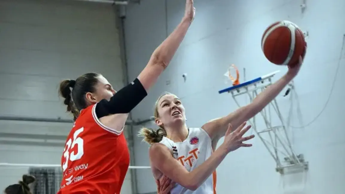 TTT Rīga pārliecinoši uzvar Liepāju, Enijai Vīksnei gandrīz sasniegts "quadruple-double"